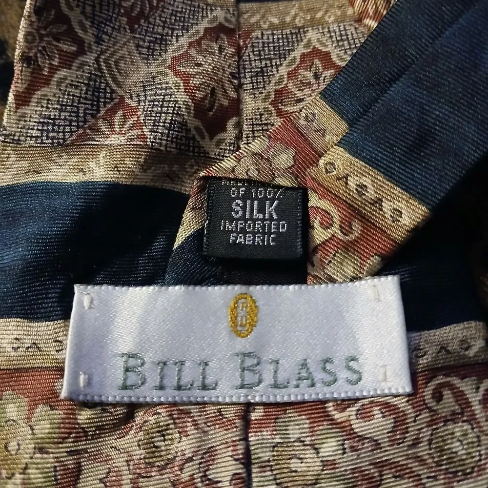 🤠New Bill Blass Silk Tie